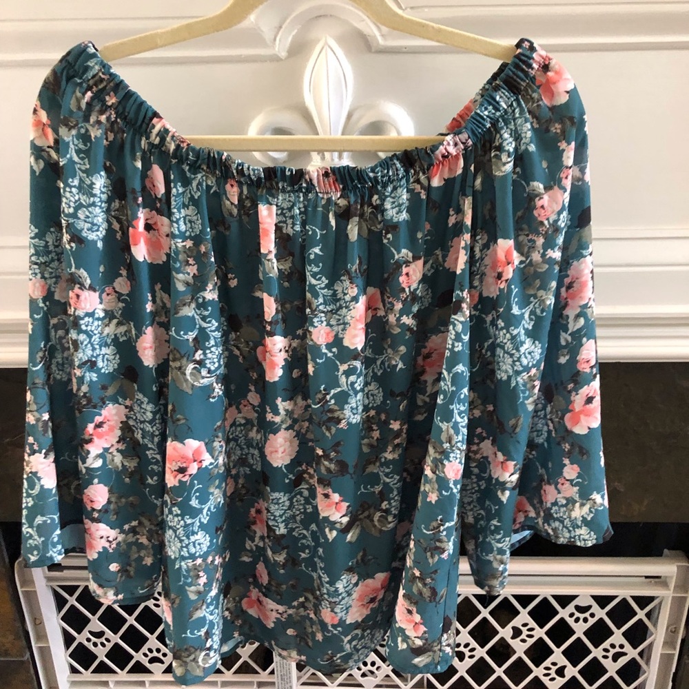 Floral off the shoulder top - Picture 5 of 5